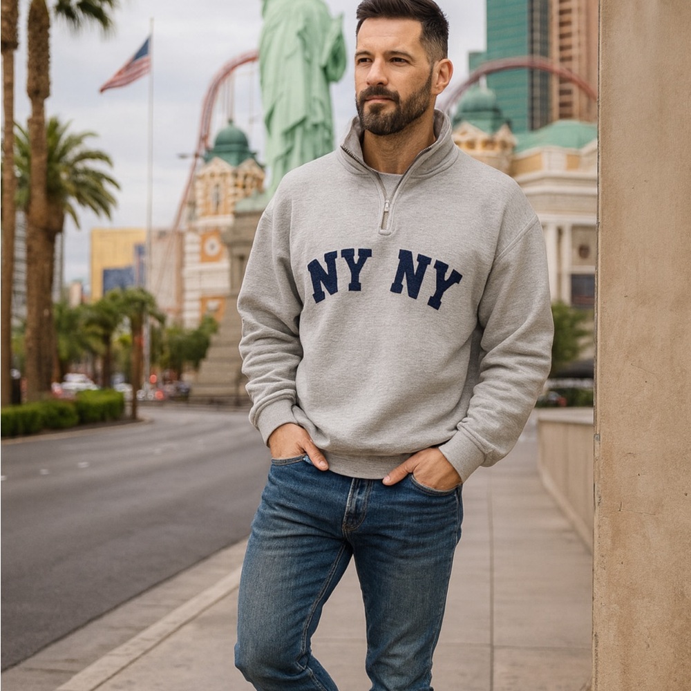 Vintage New York New York Hotel & Casino Quarter Zip Sweatshirt XL Gray NYNY